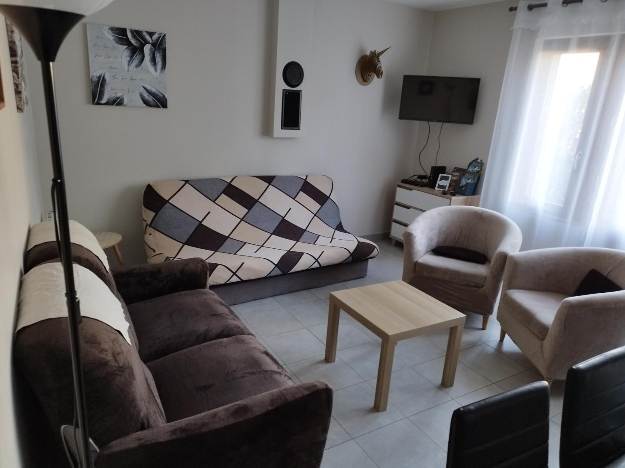 Tribu Du Zoo Aignan Centre 3ch Jardin Et Parking Prive Clos De Murs Holiday home Saint-Aignan (Loir-et-Cher)